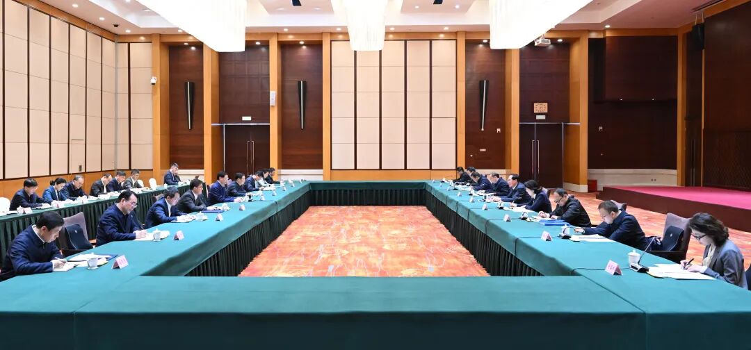 树立和践行正确政绩观学习教育中央第二指导组进驻辽宁见面会召开